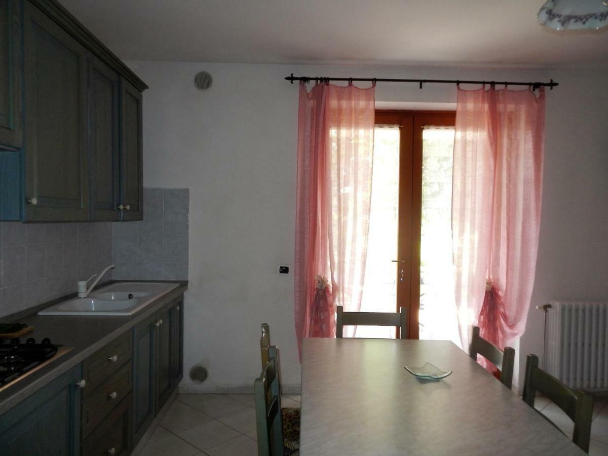 One-Bedroom Apartment,851617370:JPEG